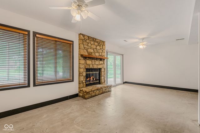 4061 Shields Drive, Columbus, IN 47201