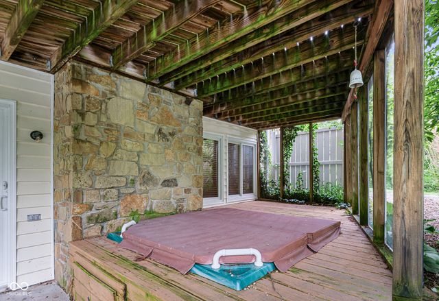 4061 Shields Drive, Columbus, IN 47201