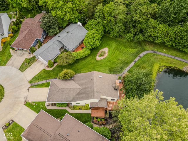 4061 Shields Drive, Columbus, IN 47201