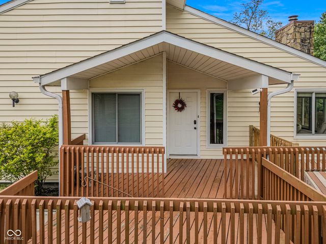 4061 Shields Drive, Columbus, IN 47201