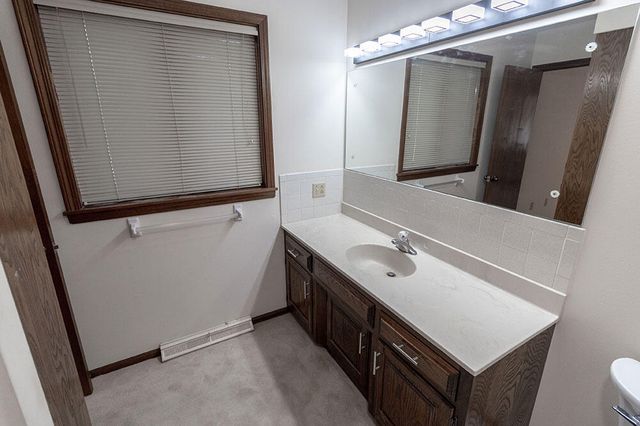 401 CEDAR LN, Columbia, MO 65201