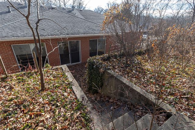 401 CEDAR LN, Columbia, MO 65201