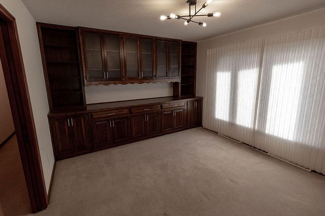 401 CEDAR LN, Columbia, MO 65201