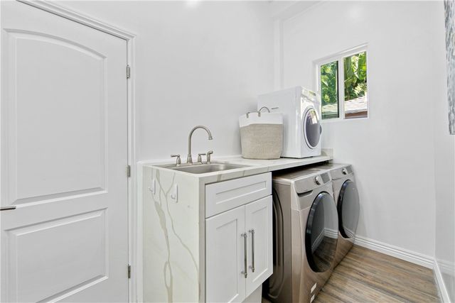 3763 LANKERSHIM Boulevard, Los Angeles, CA 90068
