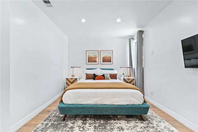 3763 LANKERSHIM Boulevard, Los Angeles, CA 90068