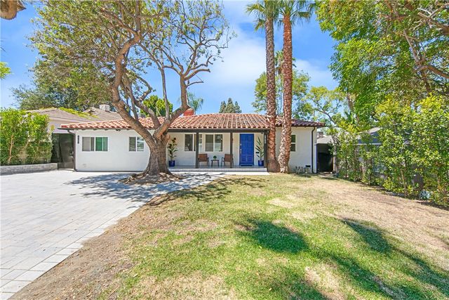 3763 LANKERSHIM Boulevard, Los Angeles, CA 90068