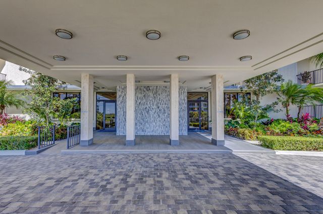400 Beach Road 702, Tequesta, FL 33469