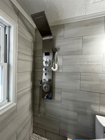 1208 W 11 Street, Erie, PA 16502