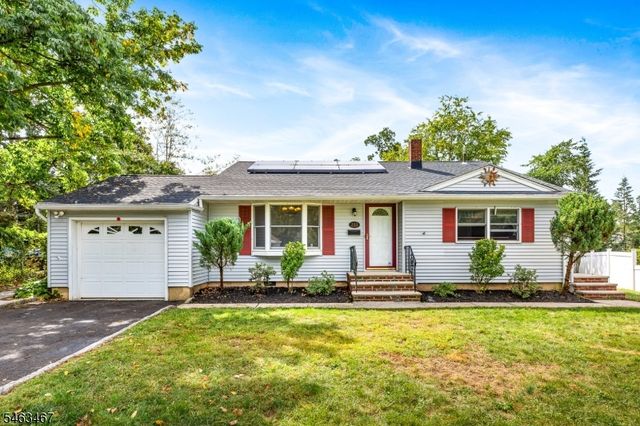 233 Henry Ct, North Plainfield Boro, NJ 07060