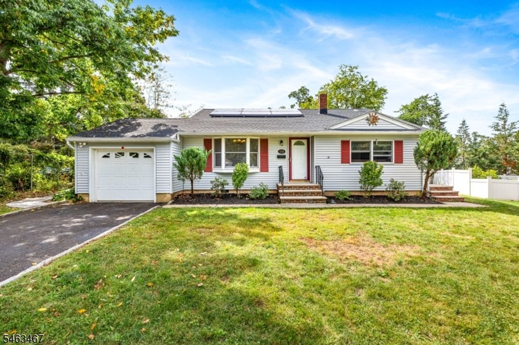 233 Henry Ct, North Plainfield Boro, NJ 07060 — photo 3