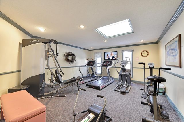 10401 Cedar Lake Road 301, Minnetonka, MN 55305