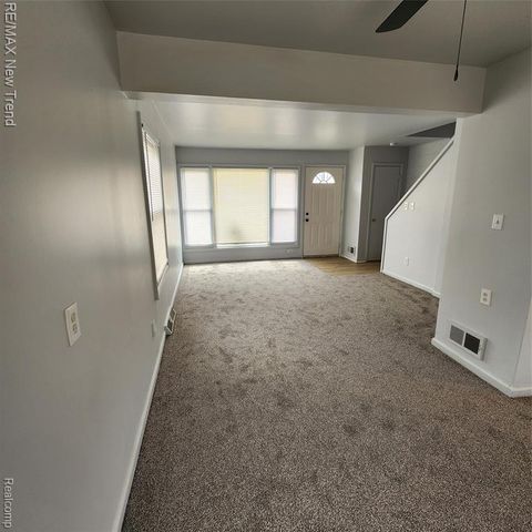 20834 Pembroke Avenue, Detroit, MI 48219