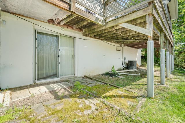 141 South Avenue, Beacon, NY 12508