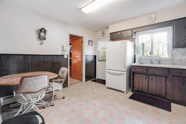 141 South Avenue, Beacon, NY 12508