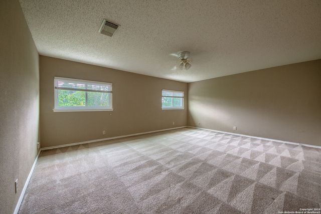 9107 GAMBIER DR, San Antonio, TX 78250