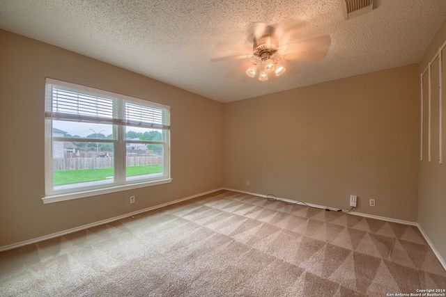 9107 GAMBIER DR, San Antonio, TX 78250