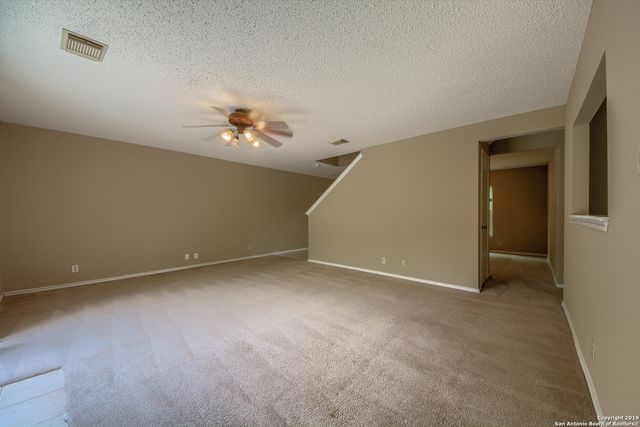 9107 GAMBIER DR, San Antonio, TX 78250