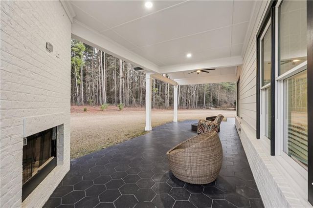 961 Nours Circle, Lawrenceville, GA 30045