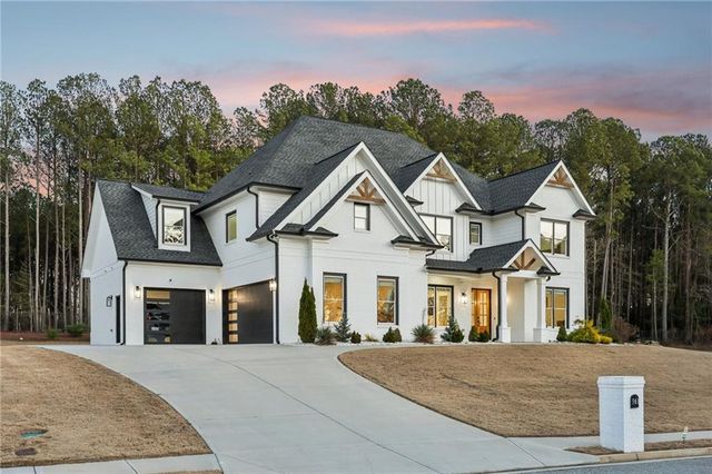 961 Nours Circle, Lawrenceville, GA 30045