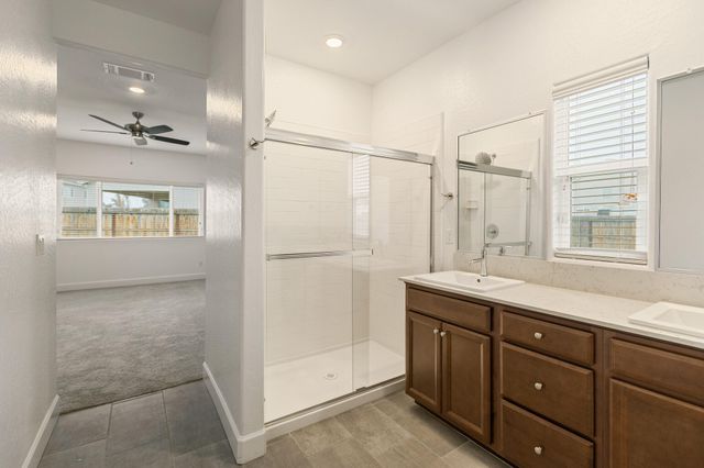 3725 N Newton Drive, Visalia, CA 93291