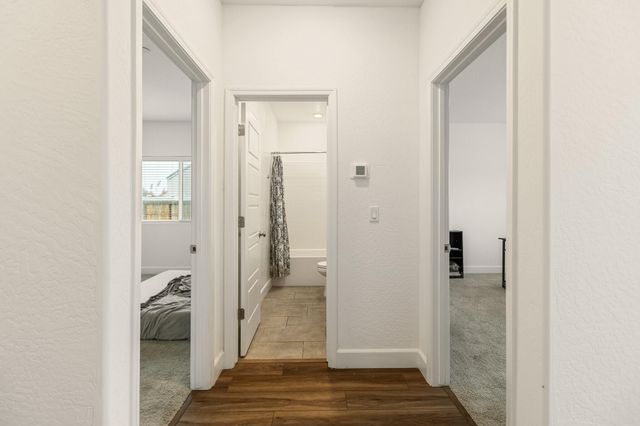 3725 N Newton Drive, Visalia, CA 93291