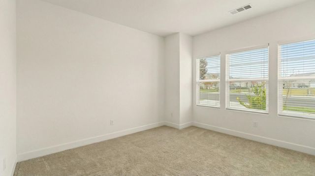 3725 N Newton Drive, Visalia, CA 93291