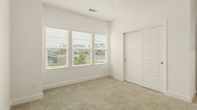 3725 N Newton Drive, Visalia, CA 93291