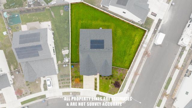 3725 N Newton Drive, Visalia, CA 93291