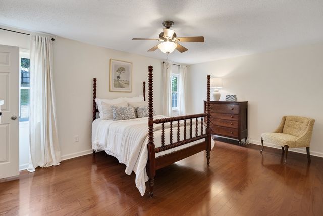 7609 HOLLOW FORK RD, Germantown, TN 38138