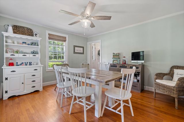 26 Garrison Lane, Hopkinton, NH 03229