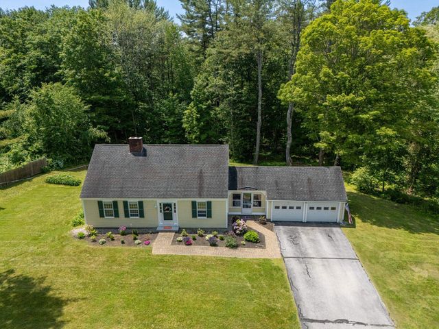 26 Garrison Lane, Hopkinton, NH 03229