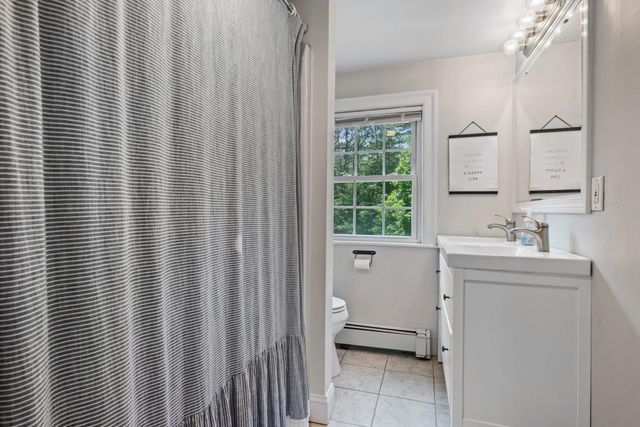 26 Garrison Lane, Hopkinton, NH 03229