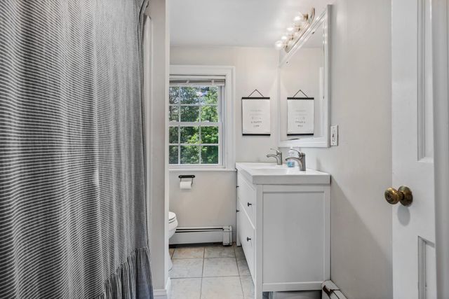 26 Garrison Lane, Hopkinton, NH 03229