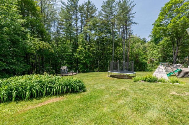 26 Garrison Lane, Hopkinton, NH 03229