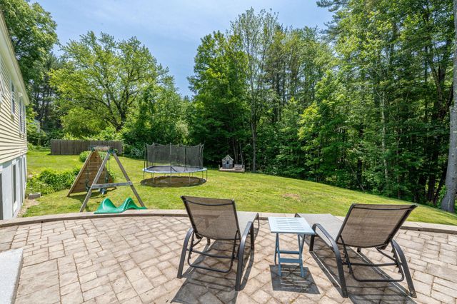 26 Garrison Lane, Hopkinton, NH 03229