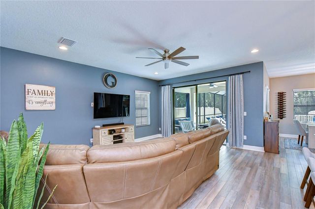 14710 HORSE TROT ROAD, Lithia, FL 33547