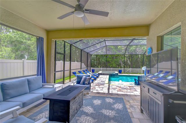 14710 HORSE TROT ROAD, Lithia, FL 33547