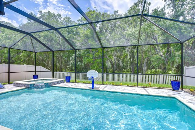14710 HORSE TROT ROAD, Lithia, FL 33547