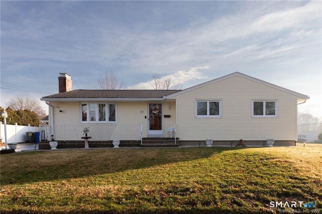 68 Gerthmere Drive, West Hartford, CT 06110