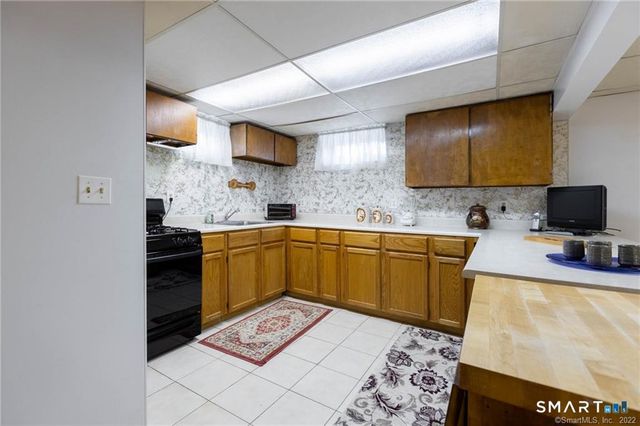 68 Gerthmere Drive, West Hartford, CT 06110