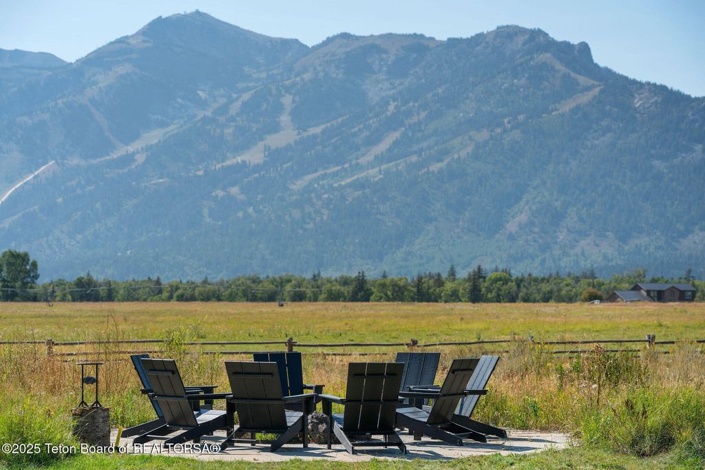 750 PONDEROSA Drive, Jackson, WY 83001 photo 37