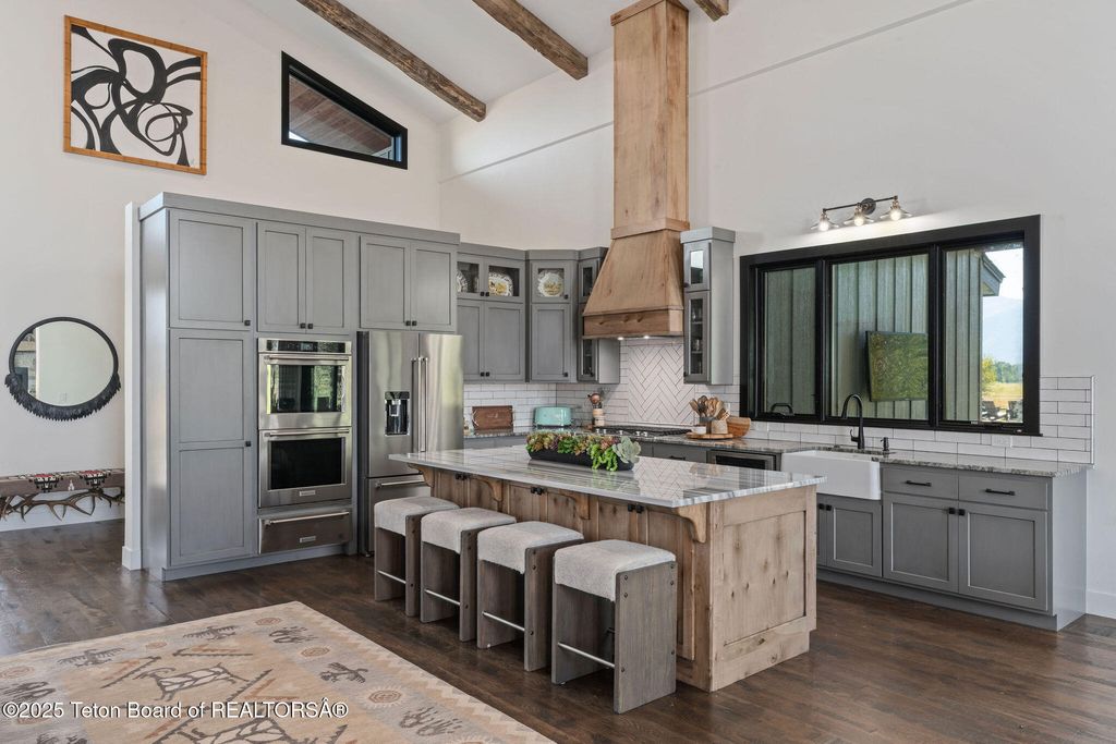 750 PONDEROSA Drive, Jackson, WY 83001 photo 6