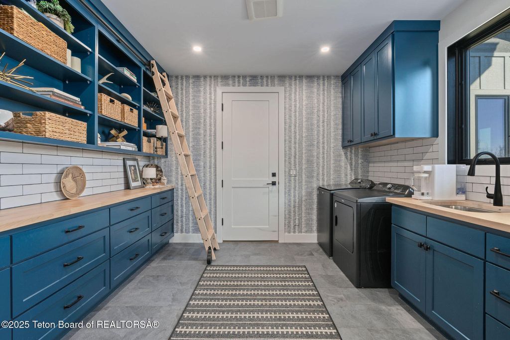 750 PONDEROSA Drive, Jackson, WY 83001 photo 8