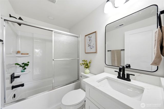 20926 44th Avenue W, Lynnwood, WA 98036