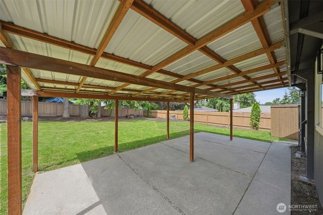 20926 44th Avenue W, Lynnwood, WA 98036
