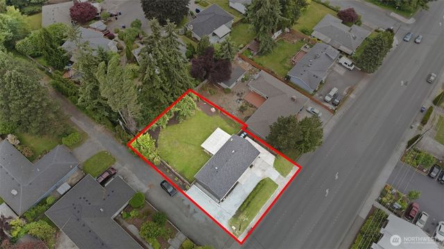 20926 44th Avenue W, Lynnwood, WA 98036