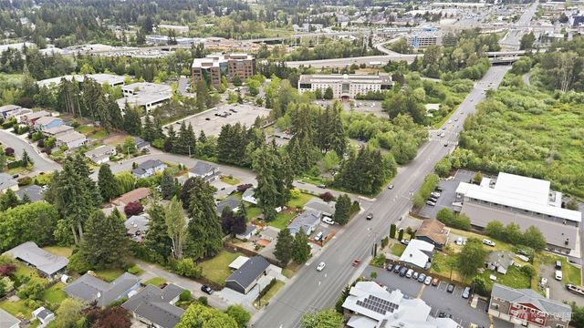 20926 44th Avenue W, Lynnwood, WA 98036