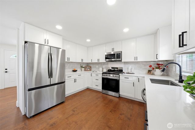 20926 44th Avenue W, Lynnwood, WA 98036