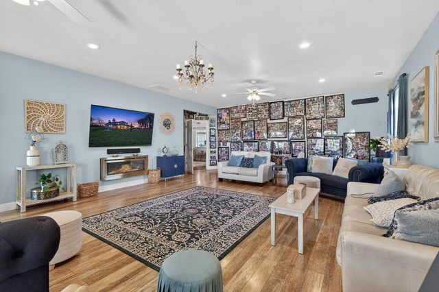 12860 E Tokay Colony Rd, Lodi, CA 95240