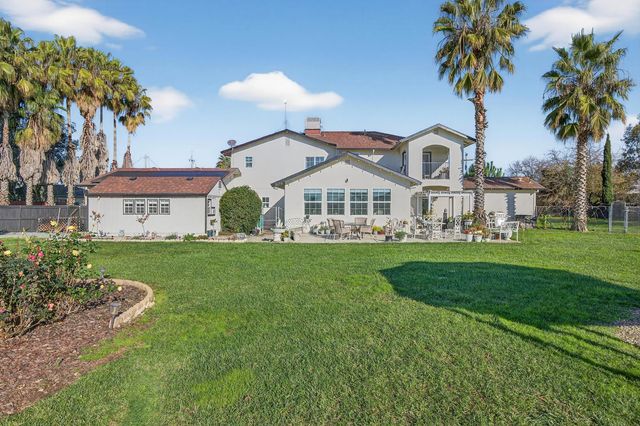 12860 E Tokay Colony Rd, Lodi, CA 95240